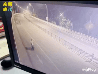 c6acc68a8c4978b3c20f5404f35ebf84_1746076368_8324.gif